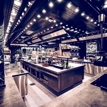 The Flamingo Szálloda 4*