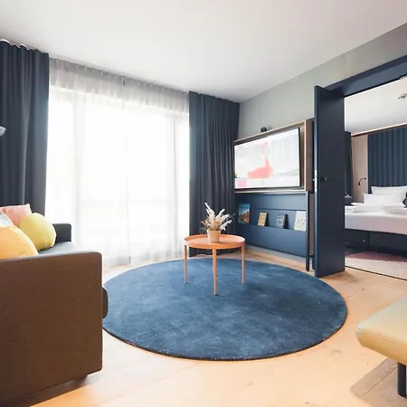 Hotel The Flamingo 4*