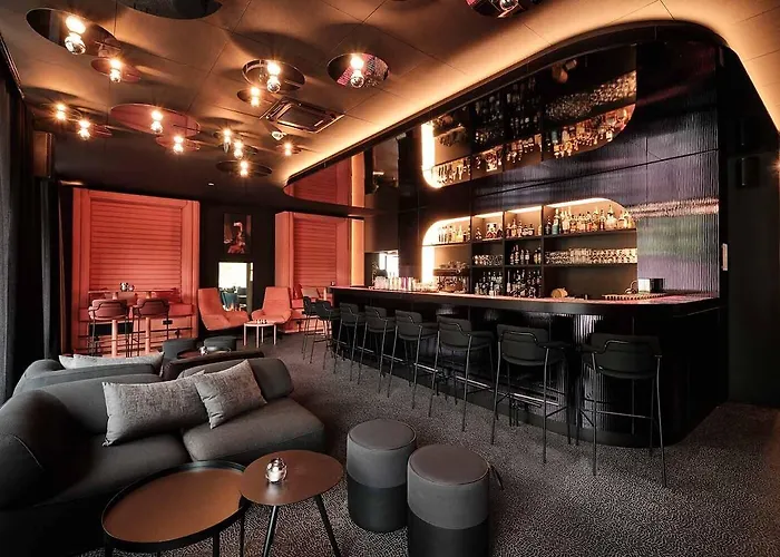 The Flamingo 호텔 4*